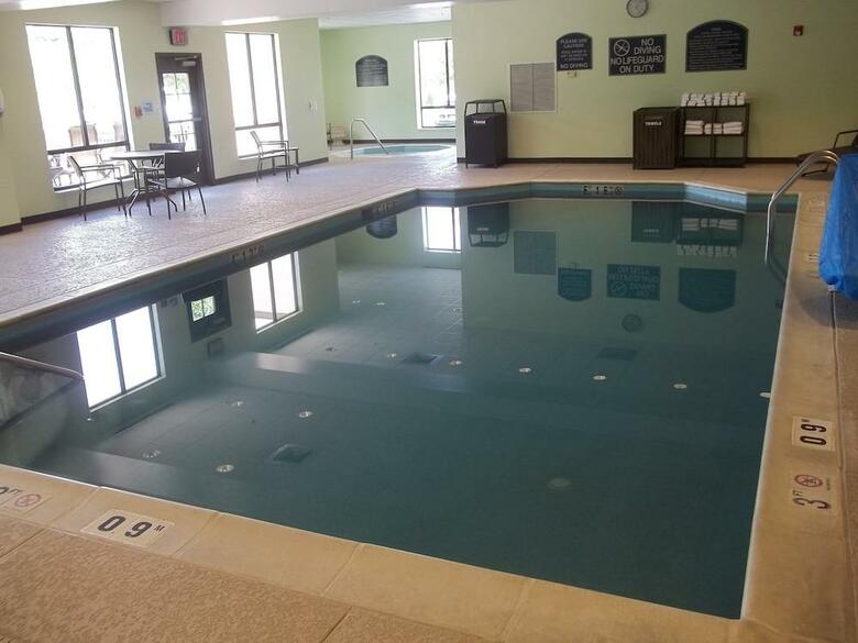 Hotel Holiday Inn Express And Suites Winchester