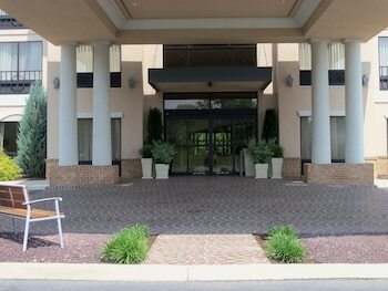 Hotel Holiday Inn Express And Suites Winchester