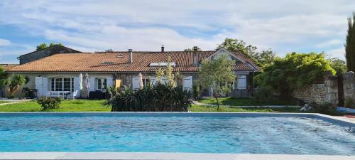 Domaine Des Pr�s De Joussac