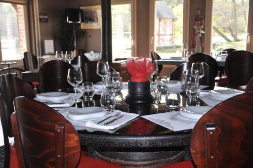 Hotel -restaurant Le Moulin De Villiers
