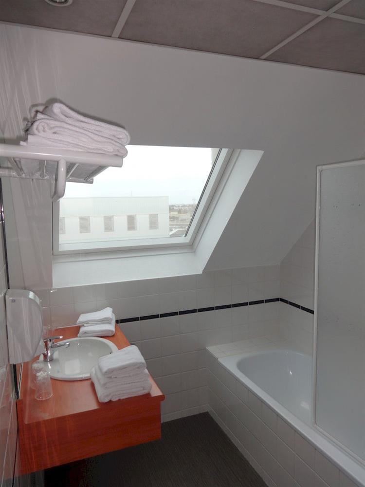 Brit Hotel Korali Saint Nazaire Centre Gare