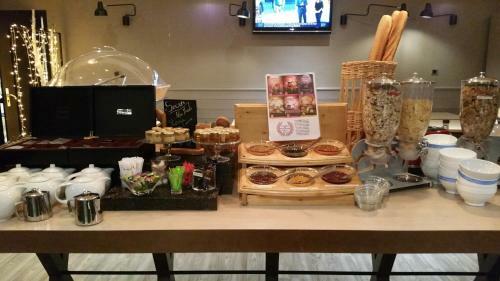 Hotel Kyriad Rouen-nord ~ Mont-st-aignan
