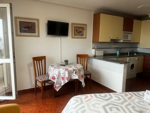 Apartamento Con Vistas Al Mar Y Piscina