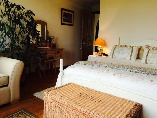 Bed & Breakfast Trecarne House
