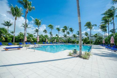 Hotel Indigo Reef Resort Villas