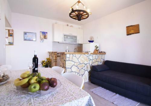 Apartments Uskok