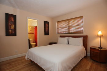 Lbs Villa Apartments By The Beach