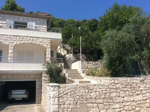 Lux Apartments