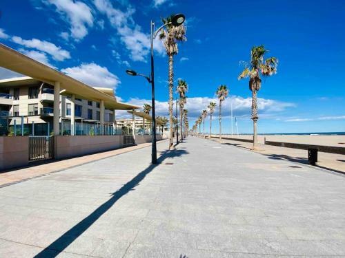 Stylish Apartment With Terrace On The Beachfrom