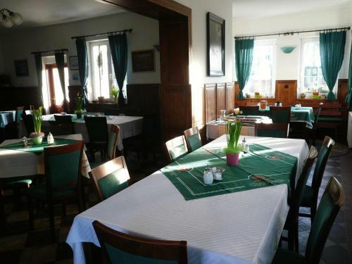 Hostal Penzion U Stud�nky