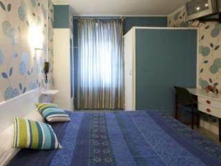 Hotel Le Parisien