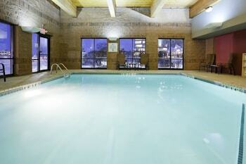 Hotel Le Bourget Aero Suites, An Ascend Collection