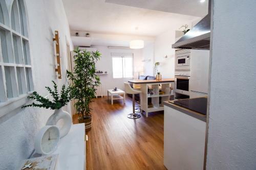Torremolinos. Plaza De Andaluc�a Apartment