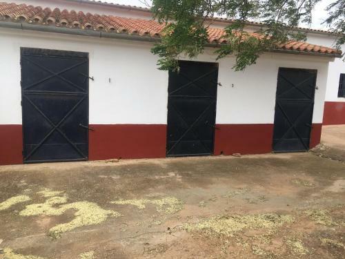 Cortijo de Lorente Alojamiento Tur�stico Rural -teba -malaga