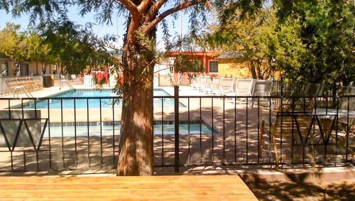 Motel Wayfarer Inn