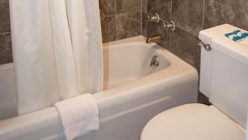 Motel Wayfarer Inn