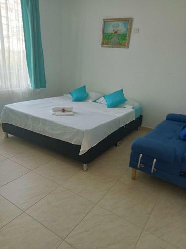 Casa Campestre Con Piscina Jacuzzi Y Golfito