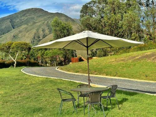 Casa Aran� - Vista Espectacular Y Mucho Jard�n