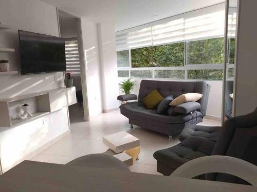 Apartamento Nuevo, Pr�ximo Al Metro Y Cc Mayorca
