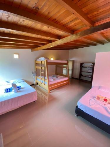 Hotel Hoster�a Blanco Y Negro