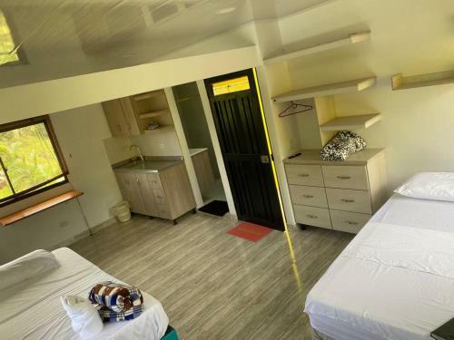Hotel Hoster�a Blanco Y Negro