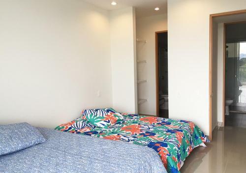 Beautiful Apartment In Girardot, Puerto Tranquilo