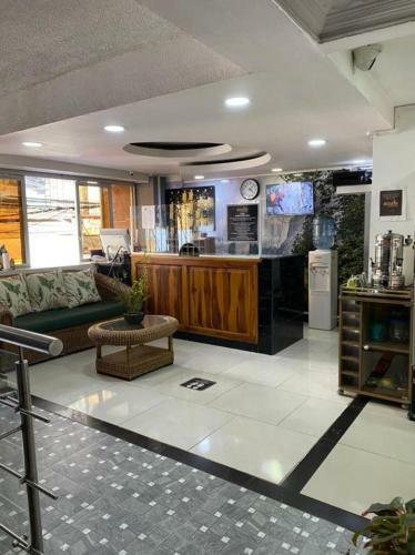 Hotel Emal� M&c