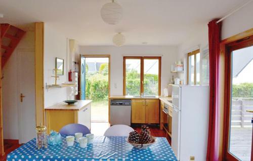 Holiday Home Loctudy Rue De Sables Blancs