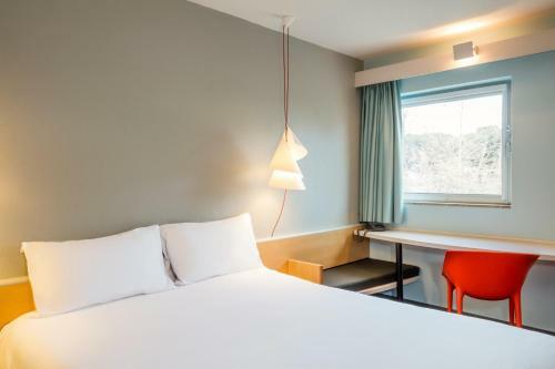 Hotel Ibis Mont�limar Nord