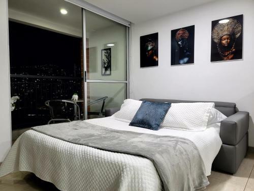 Modern 2/2 Apartment In Sabaneta With City View