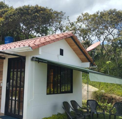 Agroturismo Caba�as De La Loma