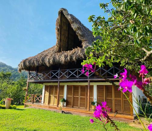 Hostal Finca Flor De Maria