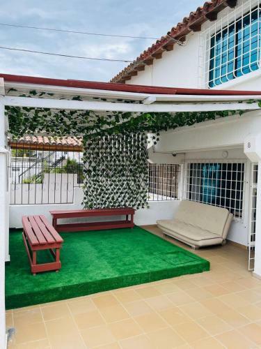 Hotel Tamaca House