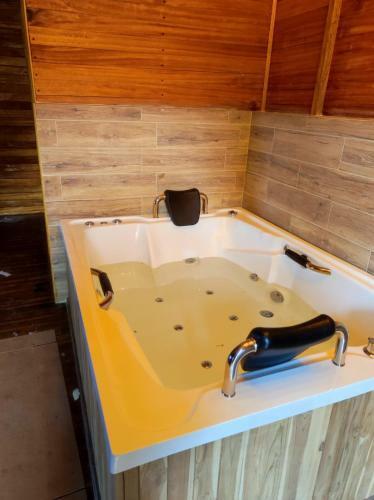 Hotel Caba�as Santo Tomas