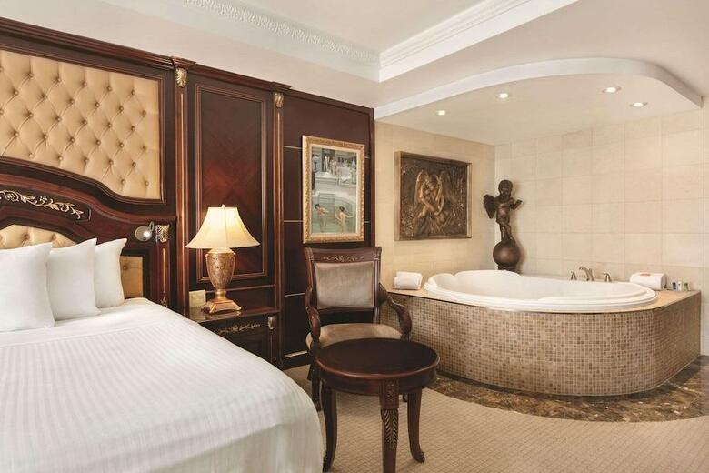 Hotel Park Inn By Radisson Toronto Airport West