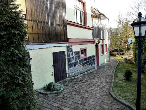 Hostal Pension Lada