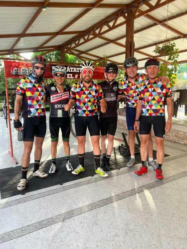El Hotel De Los Ciclistas
