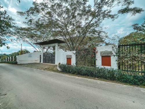 Hotel Casona Montanesa Quind�o Eje Cafetero