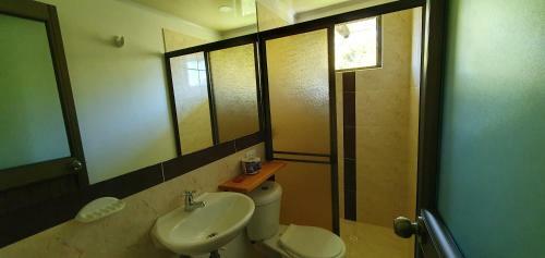 Hostal Alojamiento Blue Sky