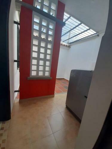 Casa Bien Ubicada Y Con Todas Las Comodidades