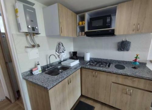 Bello, Confortable Apartamento Con Balc�n Cerca Al Mar