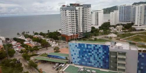 Apartamento Playa Salguero, Hermoso