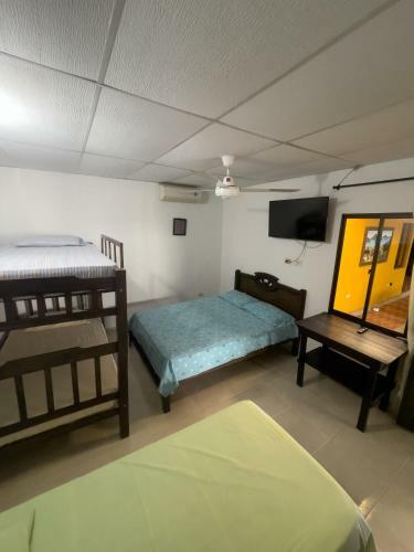 Hostal Atitlan