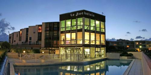 Hotel H�tel Le Rochelois
