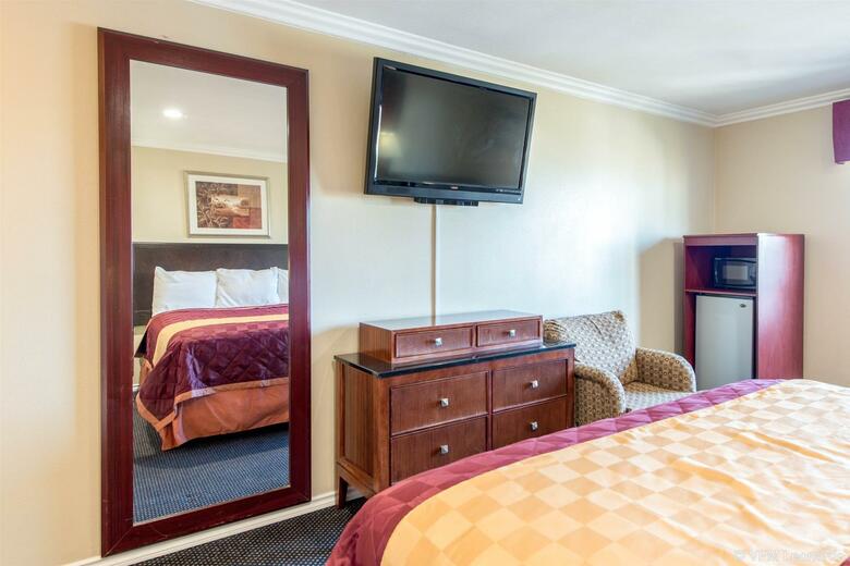Hotel Rodeway Inn Signal Hill