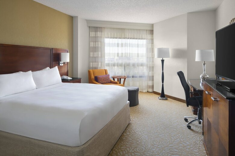 Hotel Fort Collins Marriott