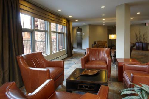 Hotel Platinum Suites Resorts