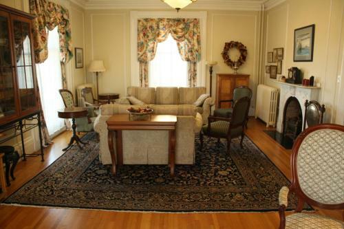 Homeport Historic B&B
