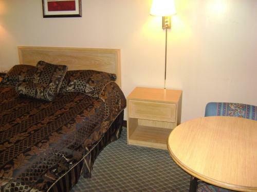 Hotel Ashland Inn