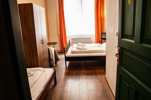Hotel Sunflower